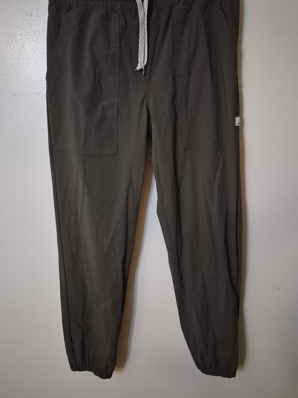 Vuori Olive Green Miles Joggers